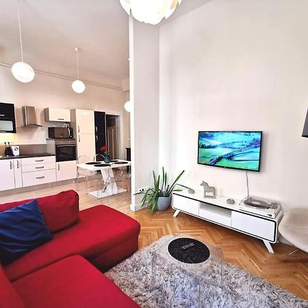 Luxury Apartment Near Astoria With Ac 布达佩斯 外观 照片