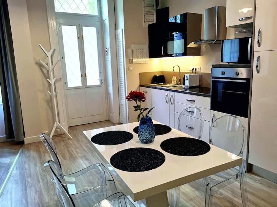 Luxury Apartment Near Astoria With Ac 布达佩斯 外观 照片